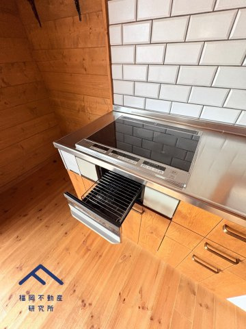 東区西戸崎３丁目　戸建てのキッチン