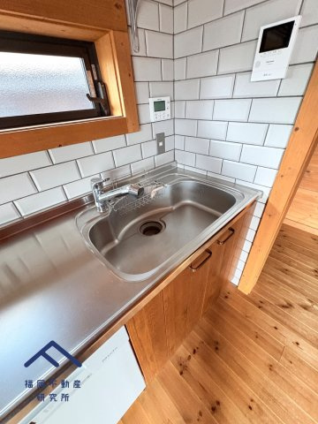 東区西戸崎３丁目　戸建てのキッチン
