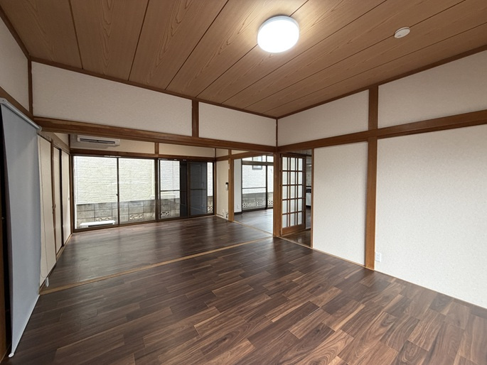 千葉市中央区白旗戸建の居間・リビング|当日の見学大歓迎！