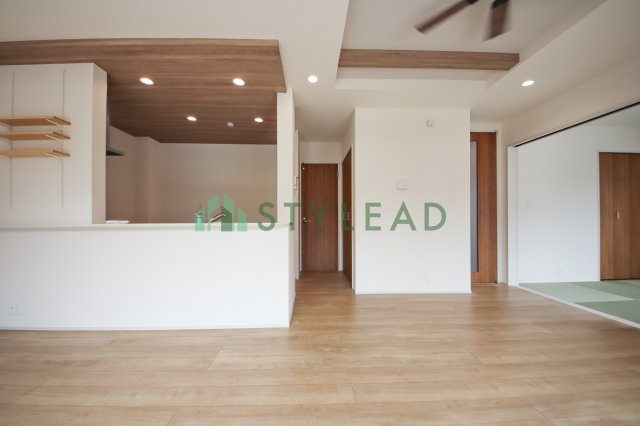 【居間・リビング】