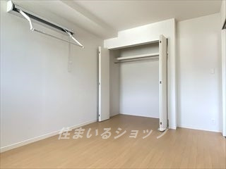 スターリット・スカイ・Ｔの寝室|クローゼット・室内物干しあり