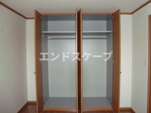 グローリアス・キャッスルⅡの収納|収納
高崎、前橋のお部屋探しはエンドスケープまで！お客様の理想お聞かせ下さい♪