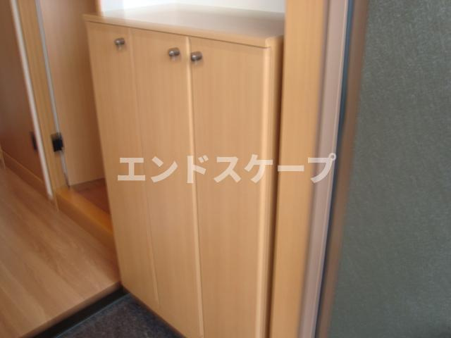 グローリアス・キャッスルⅡの収納|下駄箱
高崎、前橋のお部屋探しはエンドスケープまで！お客様の理想お聞かせ下さい♪
