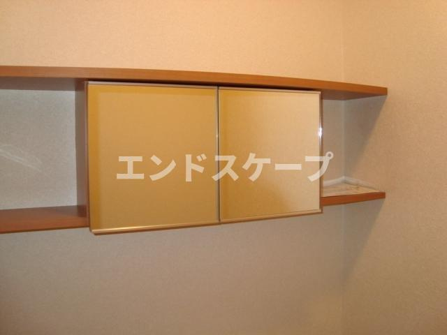 グローリアス・キャッスルⅡの収納|トイレ収納
高崎、前橋のお部屋探しはエンドスケープまで！お客様の理想お聞かせ下さい♪