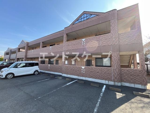 グローリアス・キャッスルⅡの外観|高崎、前橋のお部屋探しはエンドスケープまで！お客様の理想お聞かせ下さい♪