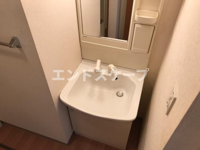 グローリアス・キャッスルⅡの洗面所|洗髪洗面化粧台
高崎、前橋のお部屋探しはエンドスケープまで！お客様の理想お聞かせ下さい♪