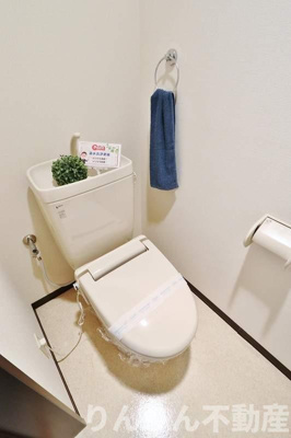 【トイレ】 | ラヴィアン・ドゥⅡ | 落ち着いたトイレです