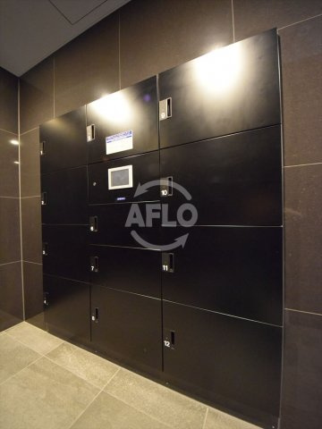 レオンコンフォート阿波座西の設備|レオンコンフォート阿波座西　宅配ボックス