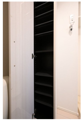 ハーモニーテラス中野の収納|便利な収納スペースです