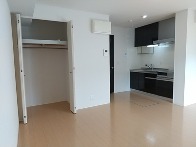 【内装】 | サンルーチェみほり