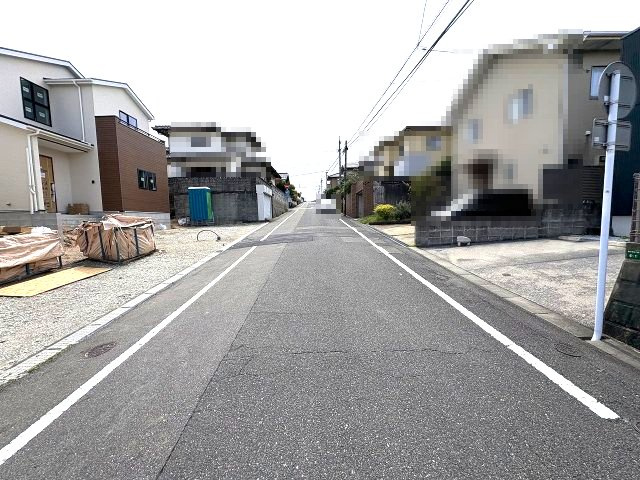 【その他】 | 大野城市南ケ丘5丁目6期　2号棟（全2棟）【仲介手数料無料・0円】 | 現地写真。前面道路です。