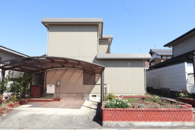 近江八幡市安土町常楽寺　中古戸建の外観