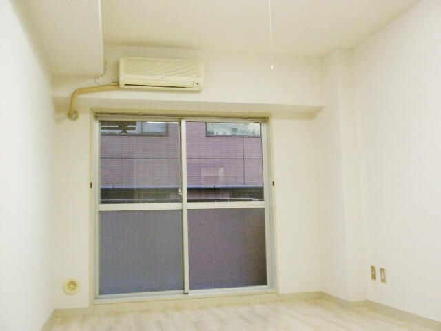 ライオンズガーデン新宿の寝室