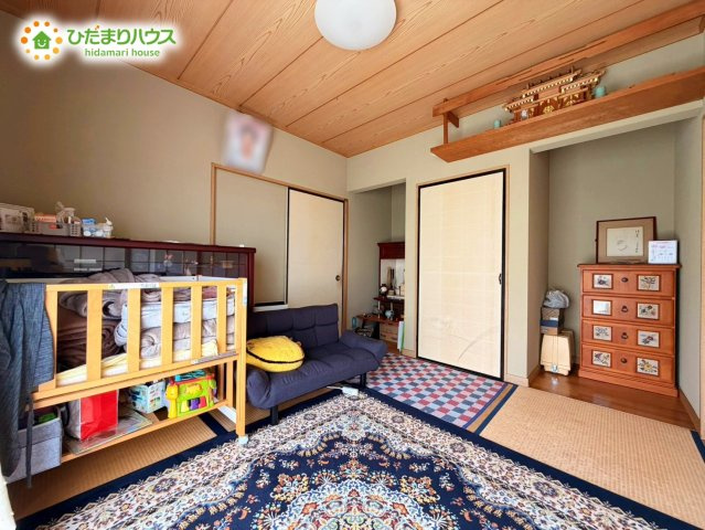 日立市大沼町3丁目　中古戸建の和室|扉を閉めれば、来客用の部屋として使えます♪