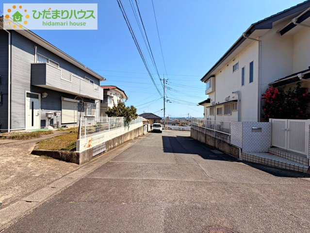 日立市大沼町3丁目　中古戸建の前面道路含む現地写真|閑静な住宅地で叶える穏やかな新生活☆彡