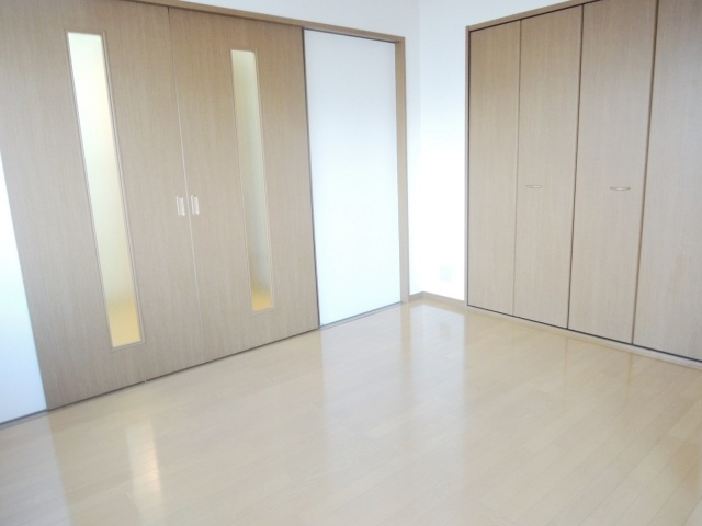 パークタウン川口の寝室|別号室の参考写真です。