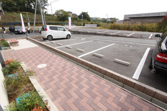 【駐車場】 | ファイングランディ
