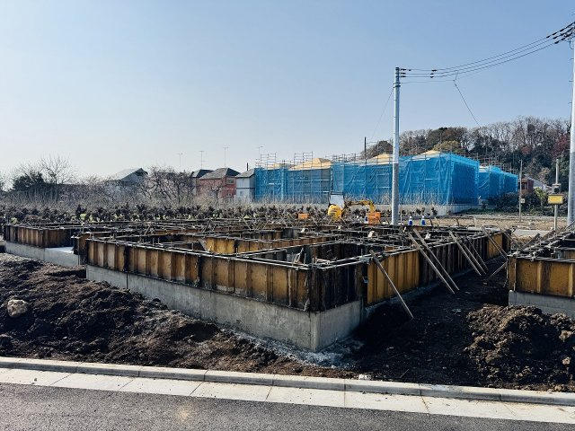 八王子市　弐分方町　新築一戸建て　１１期の外観|～保育園や小中学校が近く、子育てのしやすい住環境　全棟2台駐車可能カースペース付き～