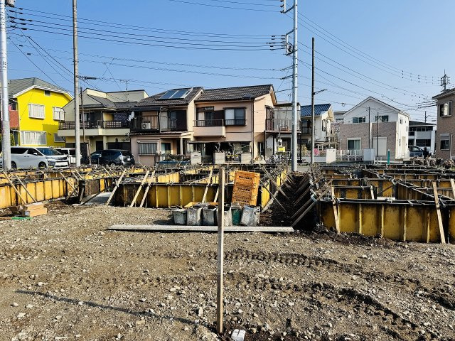 八王子市　弐分方町　新築一戸建て　１１期の駐車場|～並列2台駐車可能カースペース～