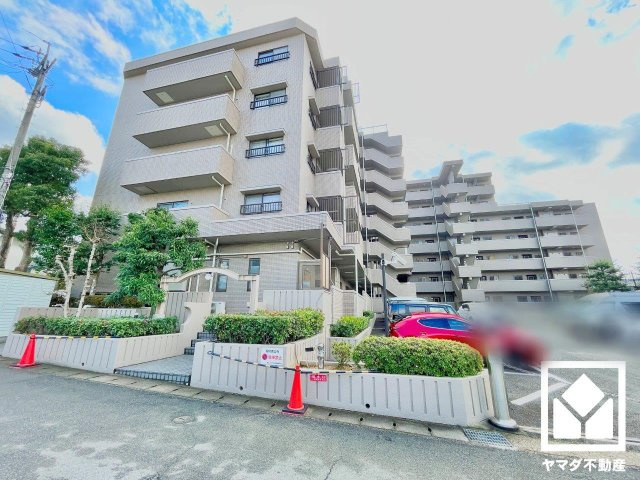 朝日プラザ伏見東の外観