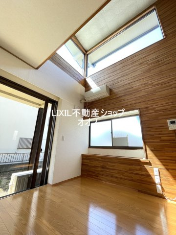 【居間・リビング】 | 加須市鴻茎　中古住宅
