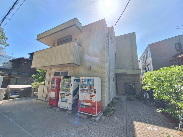 氷川参道メゾンテラーダⅡの外観