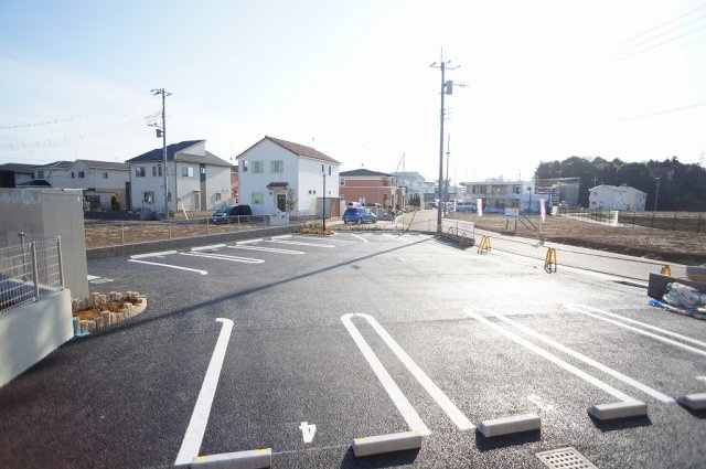 ディアコートの駐車場|駐車場使用の場合は別途手数料がかかります
