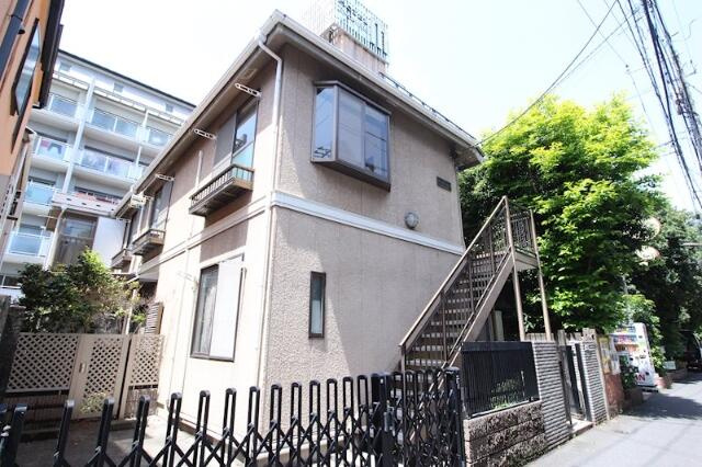 新宿区百人町1丁目のアパートの画像