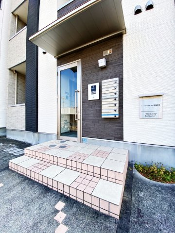 ハーモニーテラス愛知町Ⅱのエントランス