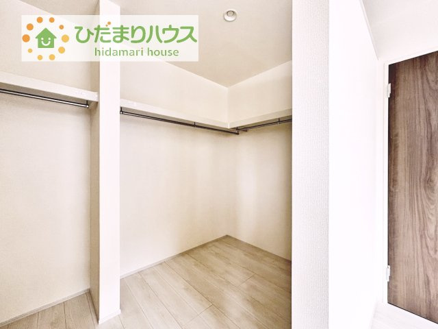 【収納】 | かすみがうら市下稲吉2期　新築戸建　8号棟 | 新婚さんにおすすめ！奥様に喜ばれる収納たっぷりのウォークインクローゼット付です☆