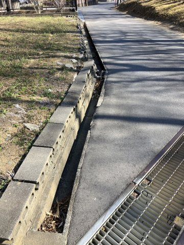 金山町朝日台売土地の前面道路含む現地写真