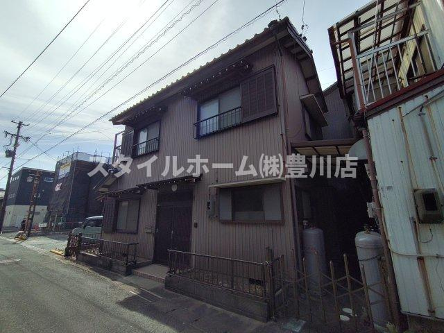 サニーハウス町並の外観