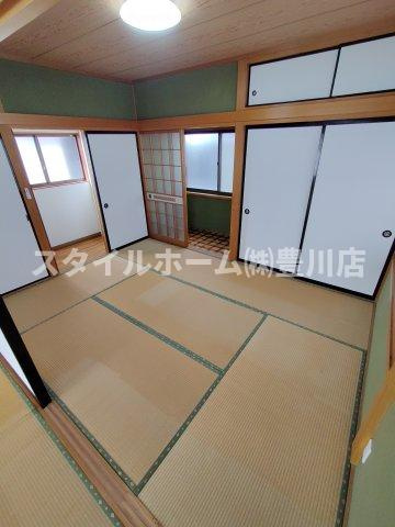 サニーハウス町並の和室