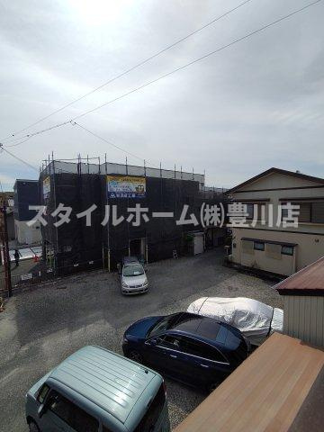 サニーハウス町並の駐車場