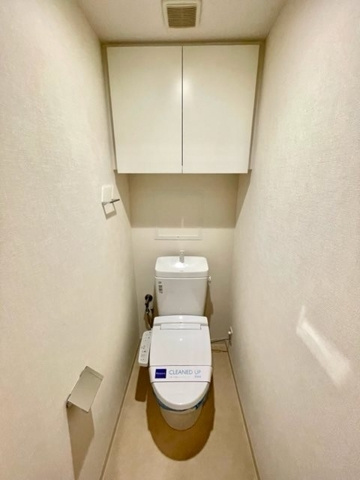 新品家具付きマンション高円寺南5(KaGood東京)のトイレ