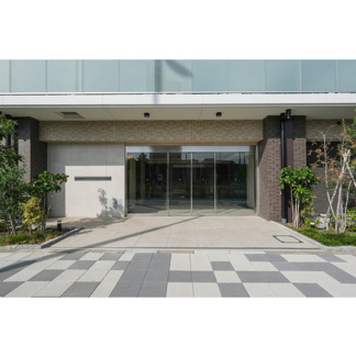 【エントランス】 | Ｌａ　Ｄｏｕｃｅｕｒ川崎Ⅰ