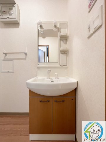 シェルル・ハナミズキの洗面所