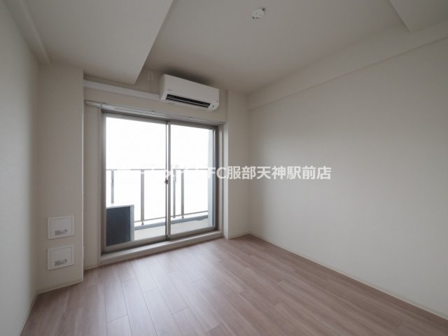 エスリードレジデンス ザ・グラン大阪福島クラスの居間・リビング