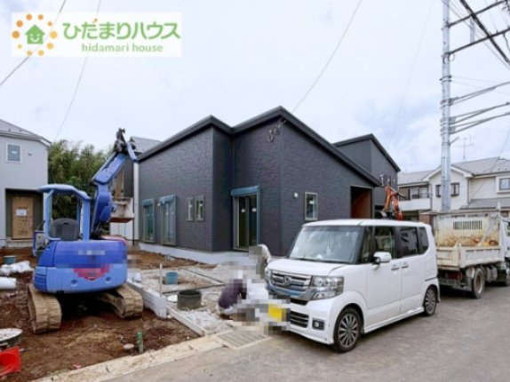 【外観】 | 我孫子市中峠24-2期　新築戸建　3号棟 | 周辺商業施設・教育施設充実♪（4/6撮影）