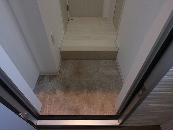 GRANDTIC青山の玄関