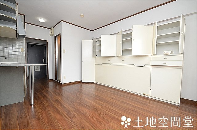 サンシティ千防の収納