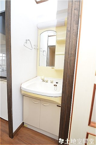 サンシティ千防の独立洗面台