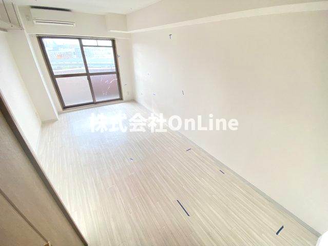 サンシャイン新家宮嶋の洋室