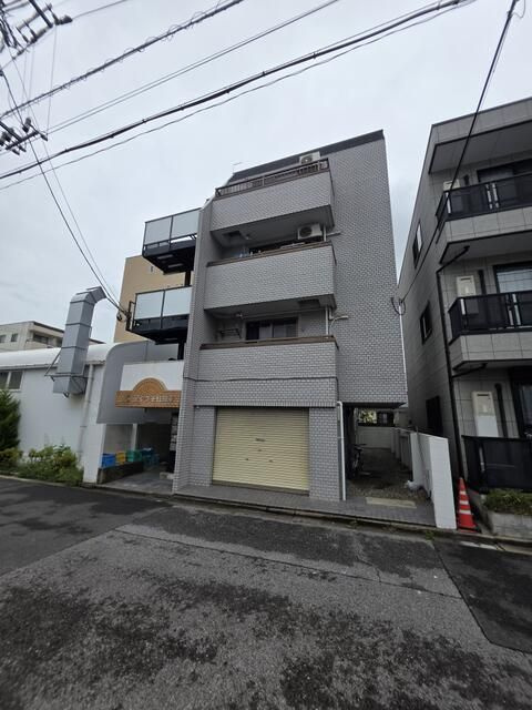 サンライフ千住緑町の外観