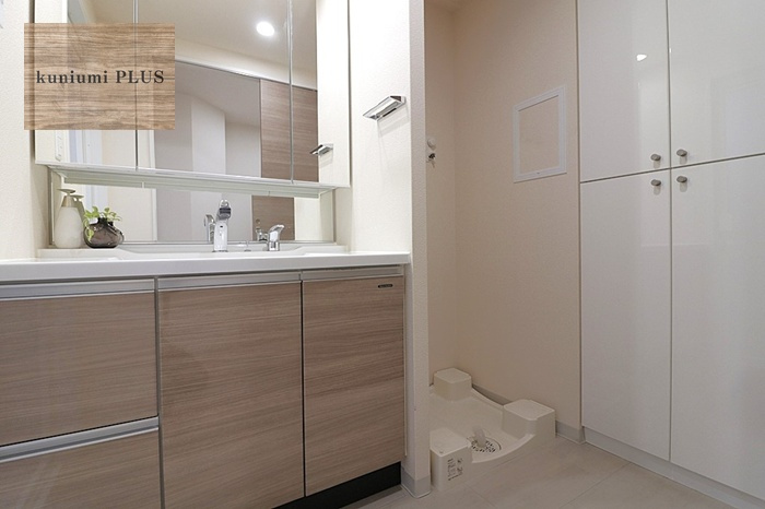 リバーガーデン福島木漏れ日の丘AB棟の独立洗面台