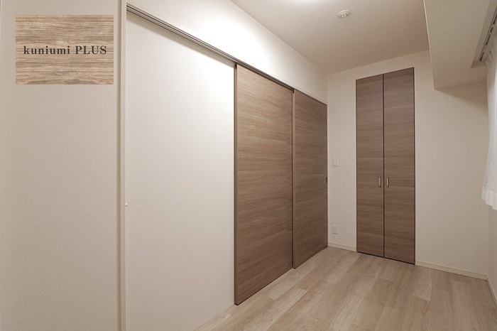 リバーガーデン福島木漏れ日の丘AB棟の洋室