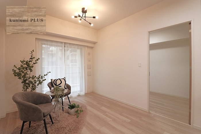 リバーガーデン福島木漏れ日の丘AB棟の居間・リビング