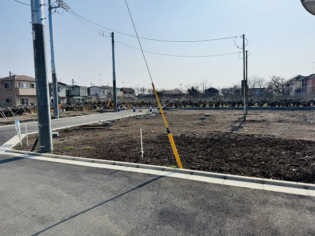 八王子市　弐分方町　新築一戸建て　１１期の外観|～保育園や小中学校が近く、子育てのしやすい住環境　全棟2台駐車可能カースペース付き～