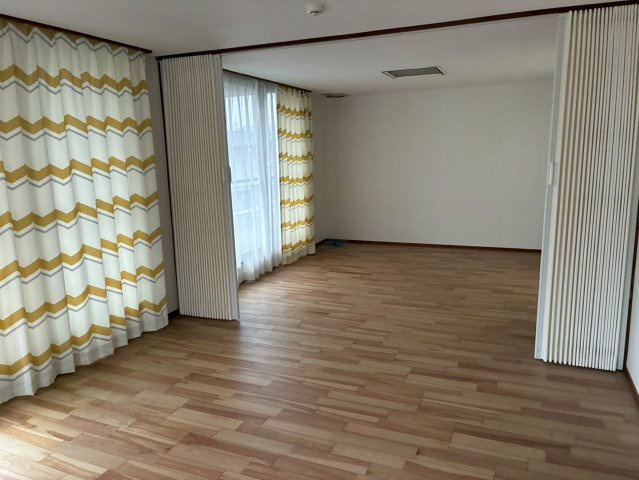 宇多津町岩屋　RC造5SLDKリフォーム戸建の洋室|リフォーム前（2026.4）