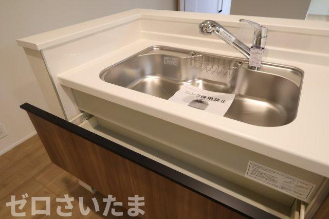 《仲介手数料無料》上尾市大字瓦葺2124新築一戸建てリナージュのキッチン